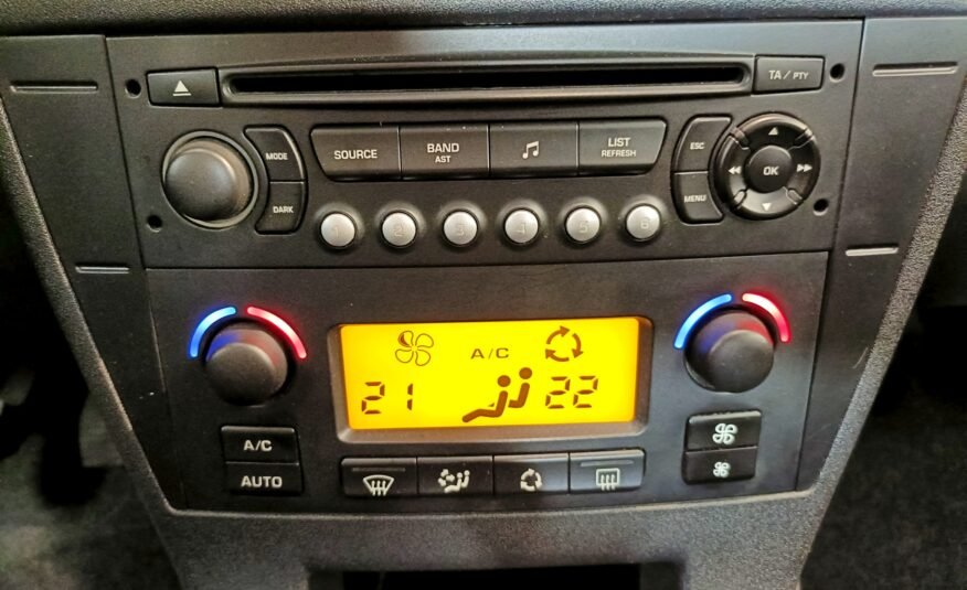 CITROEN C4 1.6 HDI SX 90