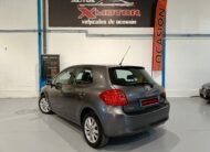 TOYOTA AURIS TOYOTA Auris 2.0 D4D