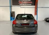 TOYOTA AURIS TOYOTA Auris 2.0 D4D