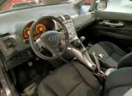 TOYOTA AURIS TOYOTA Auris 2.0 D4D