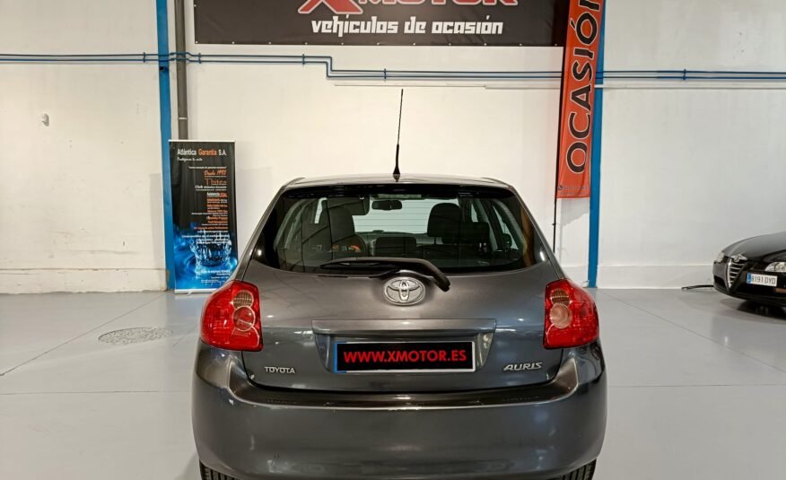 TOYOTA AURIS TOYOTA Auris 2.0 D4D