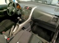 TOYOTA AURIS TOYOTA Auris 2.0 D4D