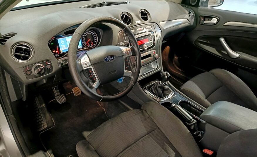 FORD MONDEO TITANIUM 2.0 140