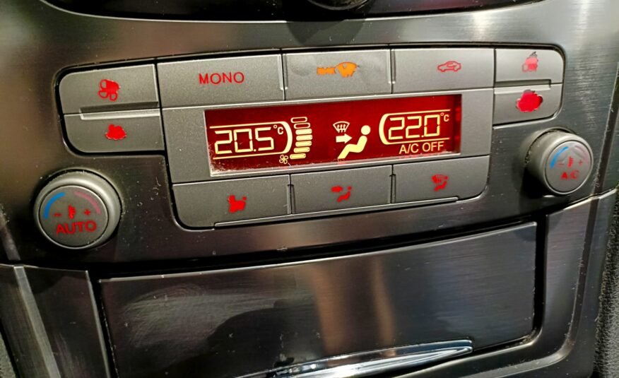 FORD MONDEO TITANIUM 2.0 140