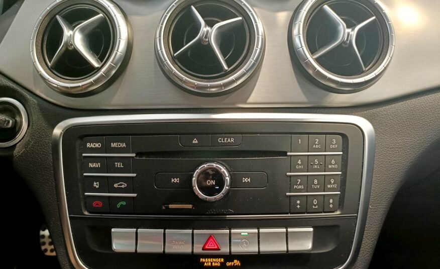 MERCEDES-BENZ CLASE CLA AMG LINE 220 SHOOTING BRAKE
