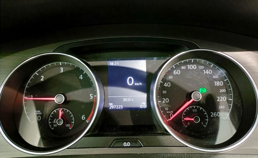 VOLKSWAGEN Golf DSG ADVANCE 1.6 TDI 105
