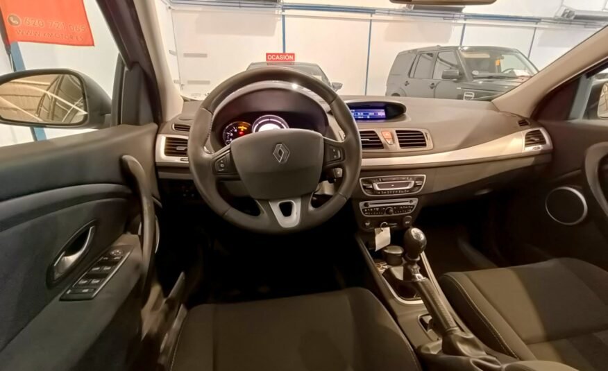 RENAULT Megane DYNAMIQUE 1.5 dci 105 ECO 2
