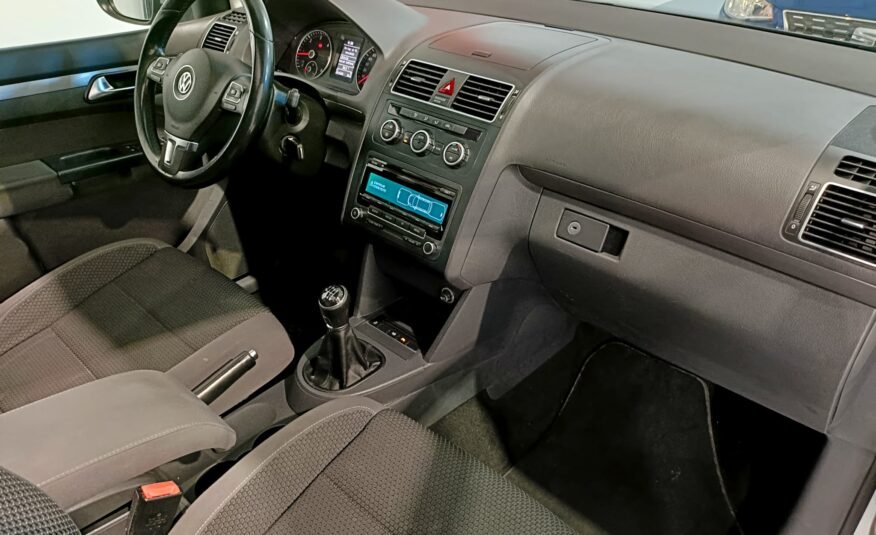 VOLKSWAGEN Touran 1.6 TDI 105cv ADVANCE