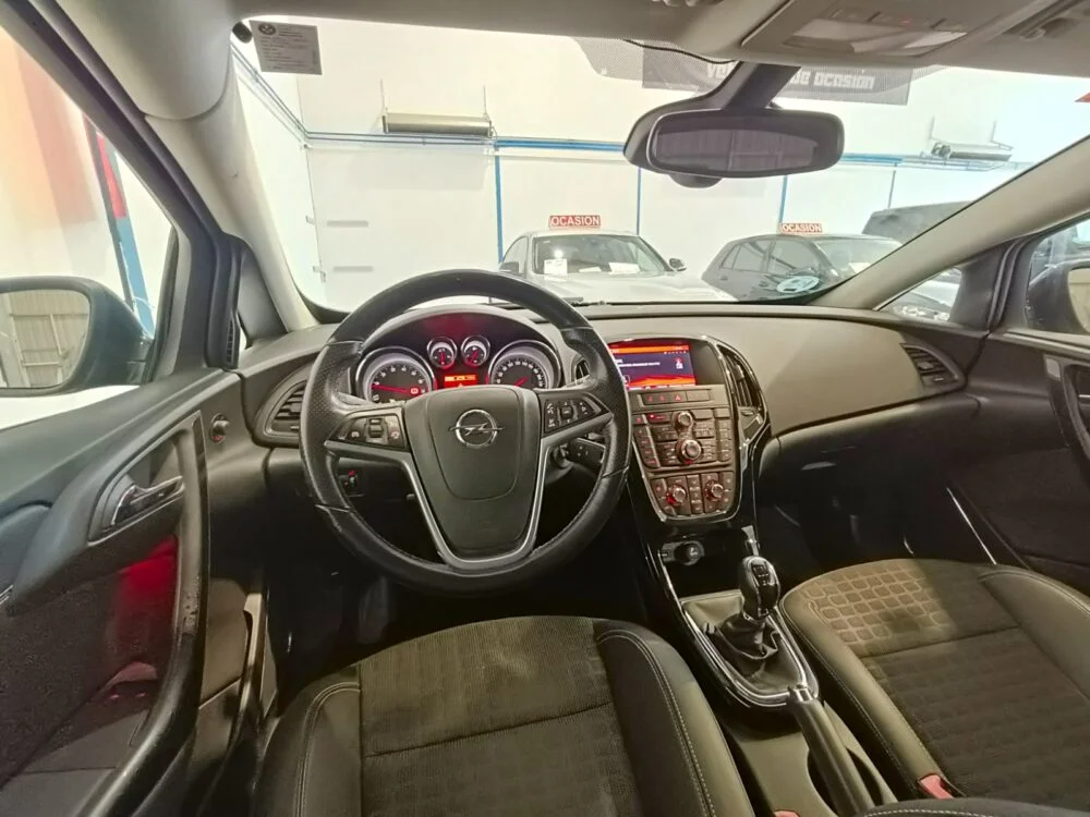 OPEL ASTRA GTC 1.4 140