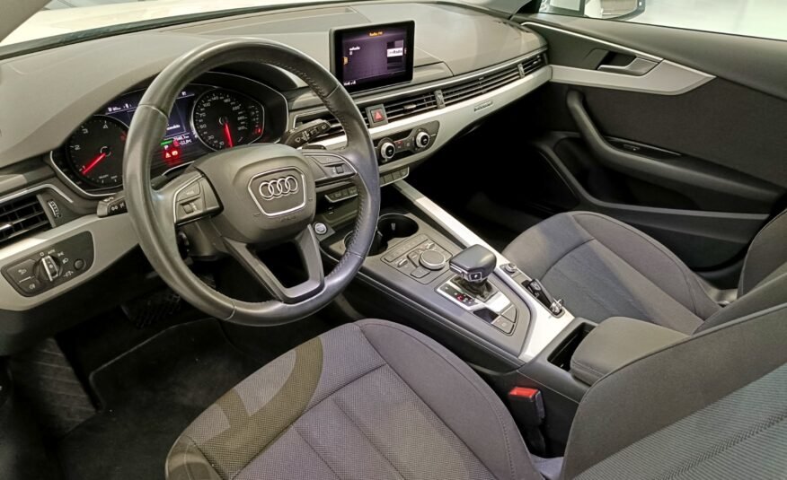 AUDI A4 Avant QUATTRO S TRONIC 2.0 150 cv