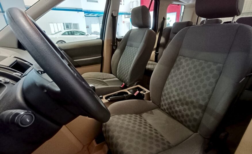 LAND-ROVER FREELANDER 2 2.2 TD4 S 160