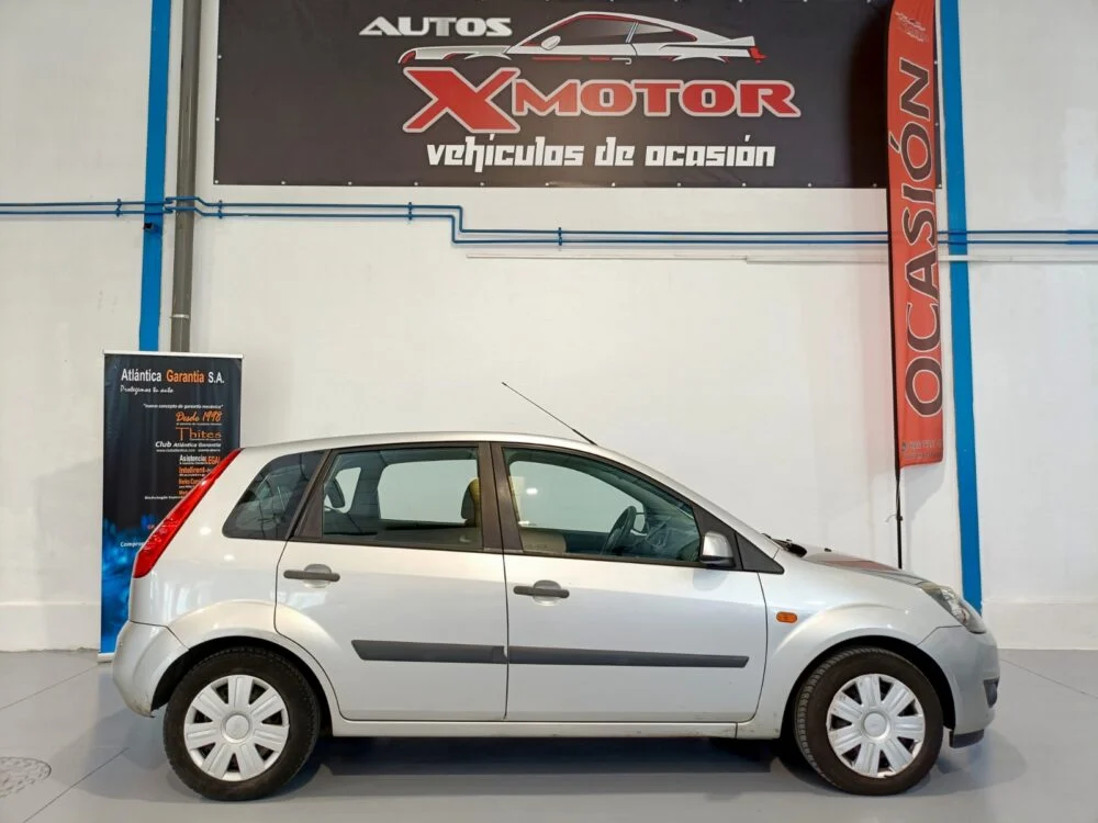 FORD FIESTA 1.3 NEWPORT