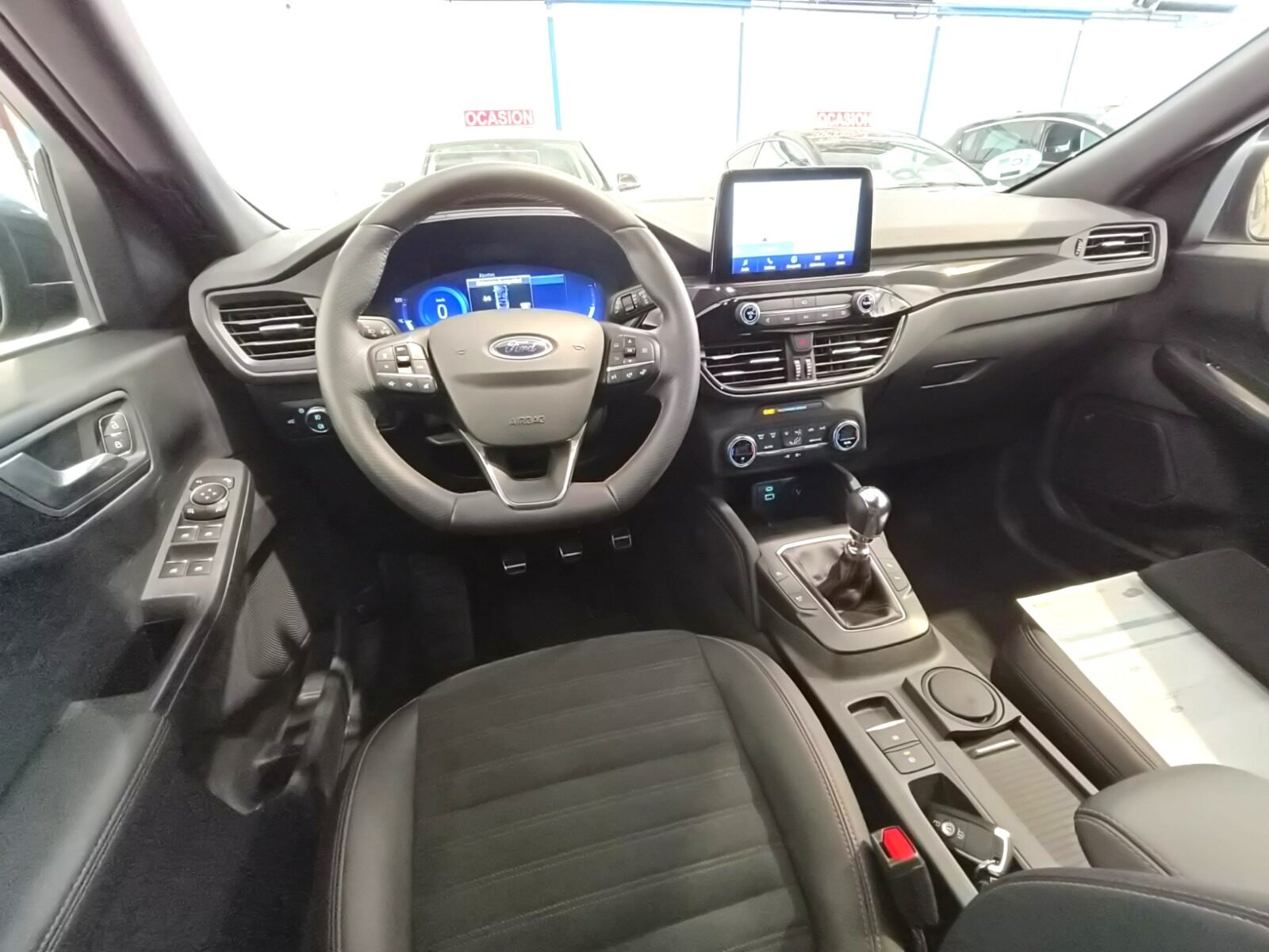 FORD KUGA ST LINE X 1.5 150