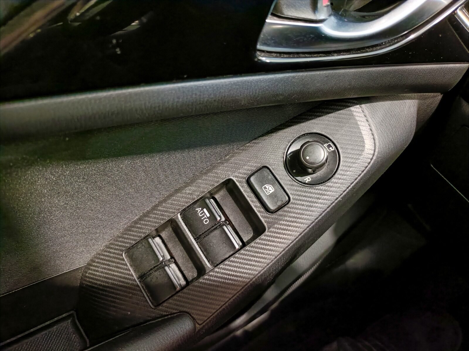 MAZDA MAZDA 3 LUXURY SAFETY 2.2