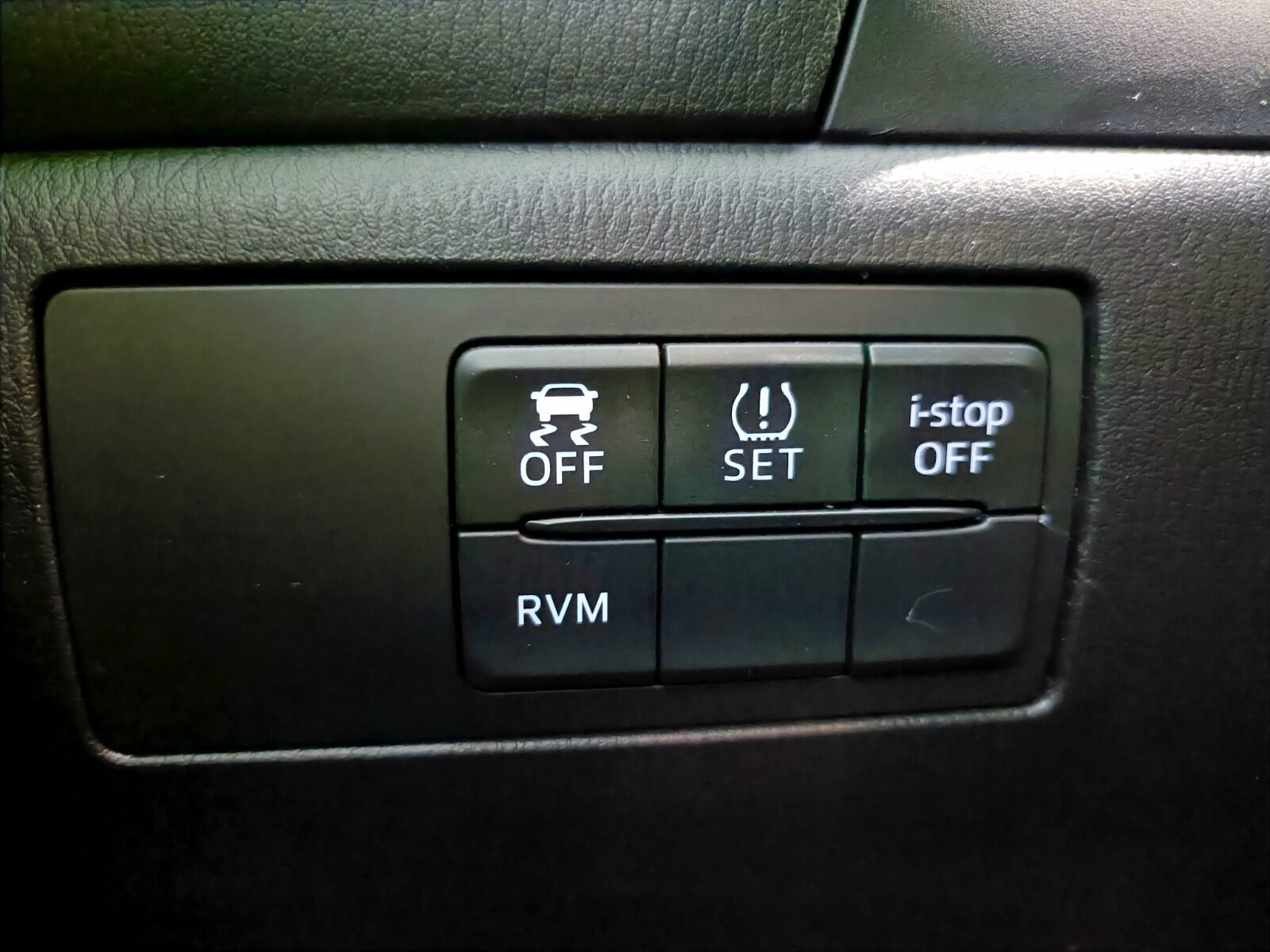 MAZDA MAZDA 3 LUXURY SAFETY 2.2