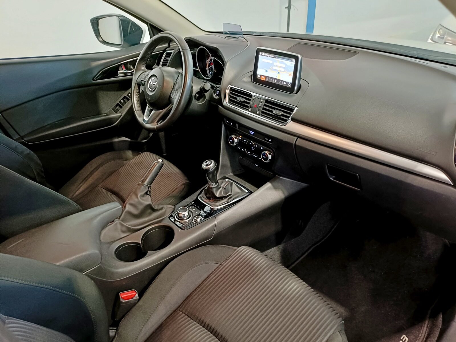 MAZDA MAZDA 3 LUXURY SAFETY 2.2