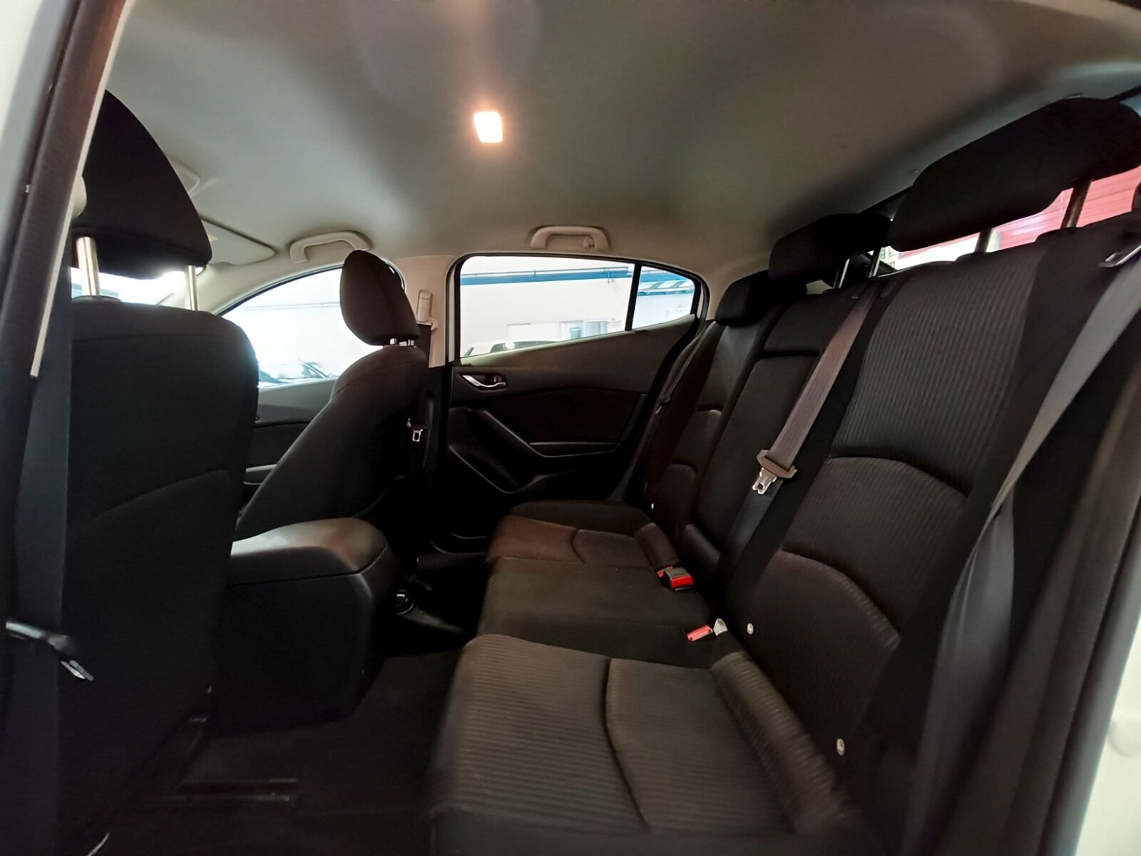 MAZDA MAZDA 3 LUXURY SAFETY 2.2