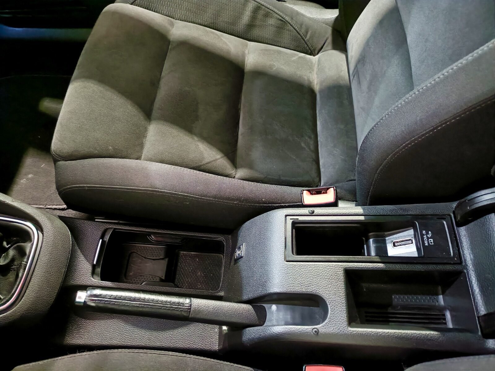 VOLKSWAGEN GOLF 2.0 SPORT