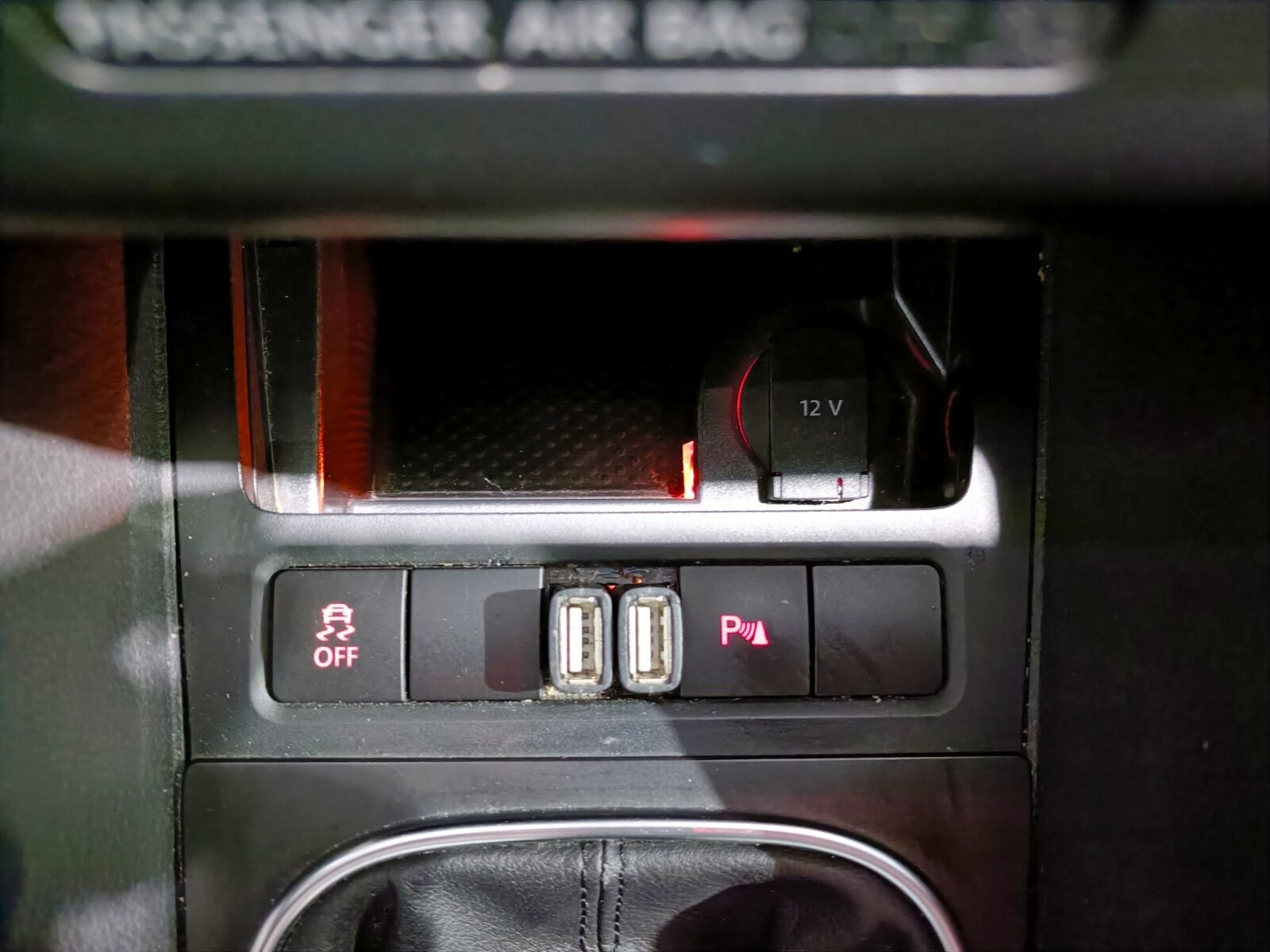 VOLKSWAGEN GOLF 2.0 SPORT