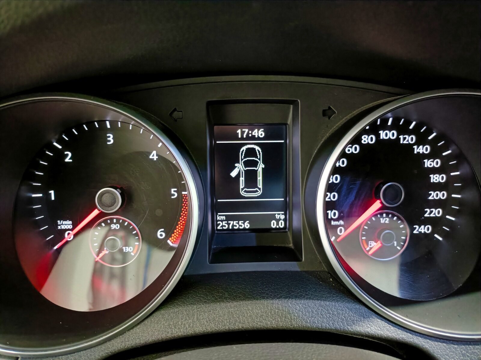 VOLKSWAGEN GOLF 2.0 SPORT