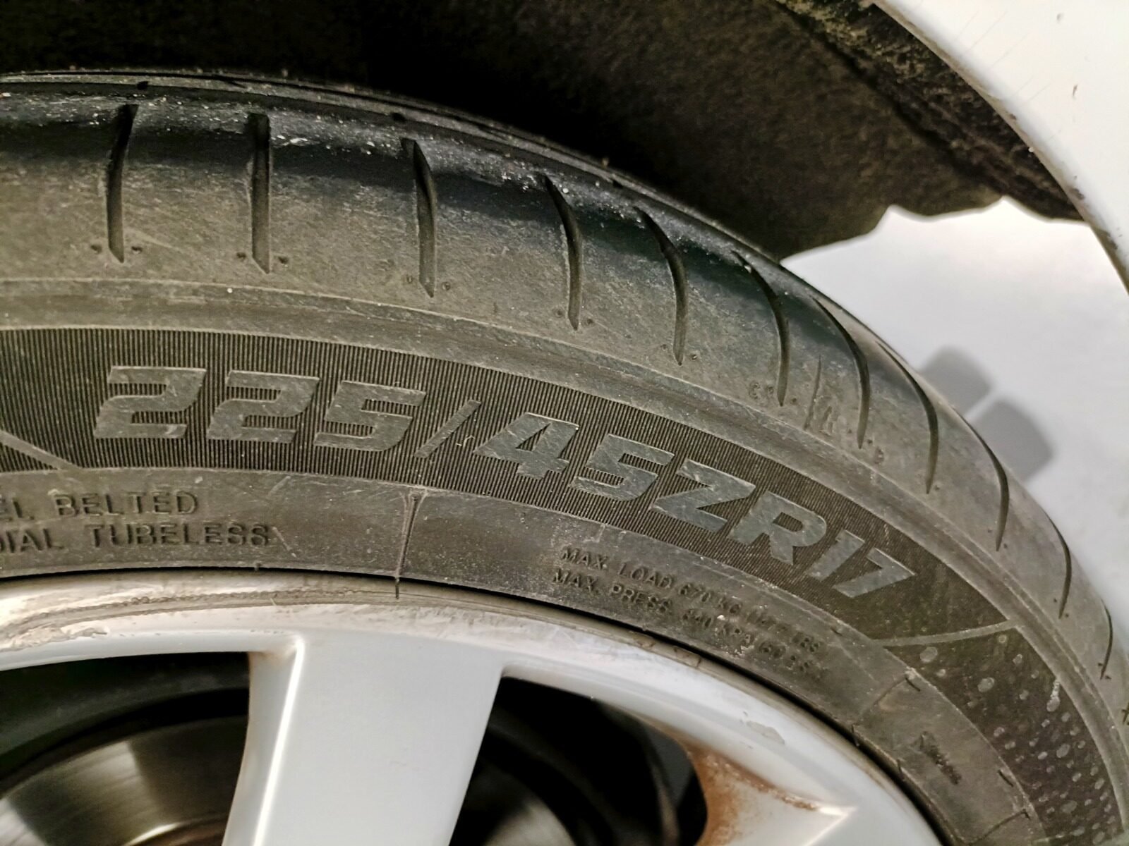 VOLKSWAGEN GOLF 2.0 SPORT