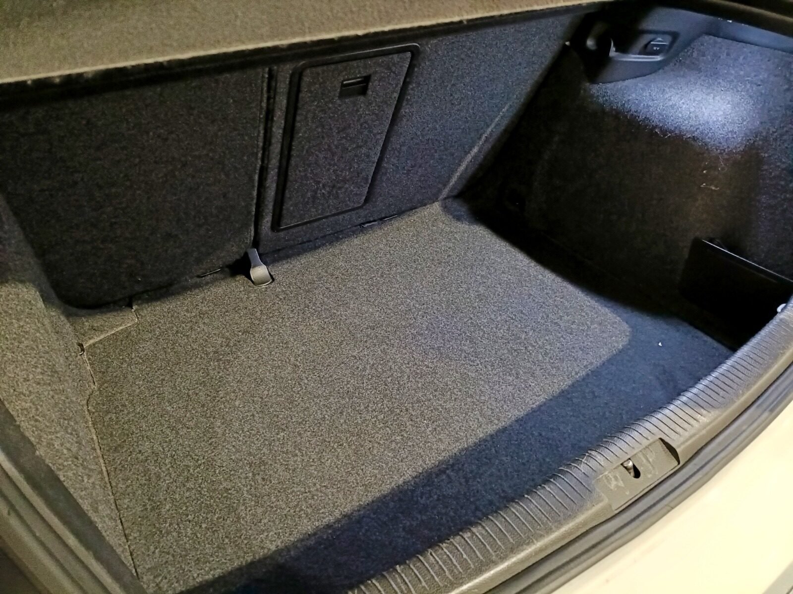 VOLKSWAGEN GOLF 2.0 SPORT