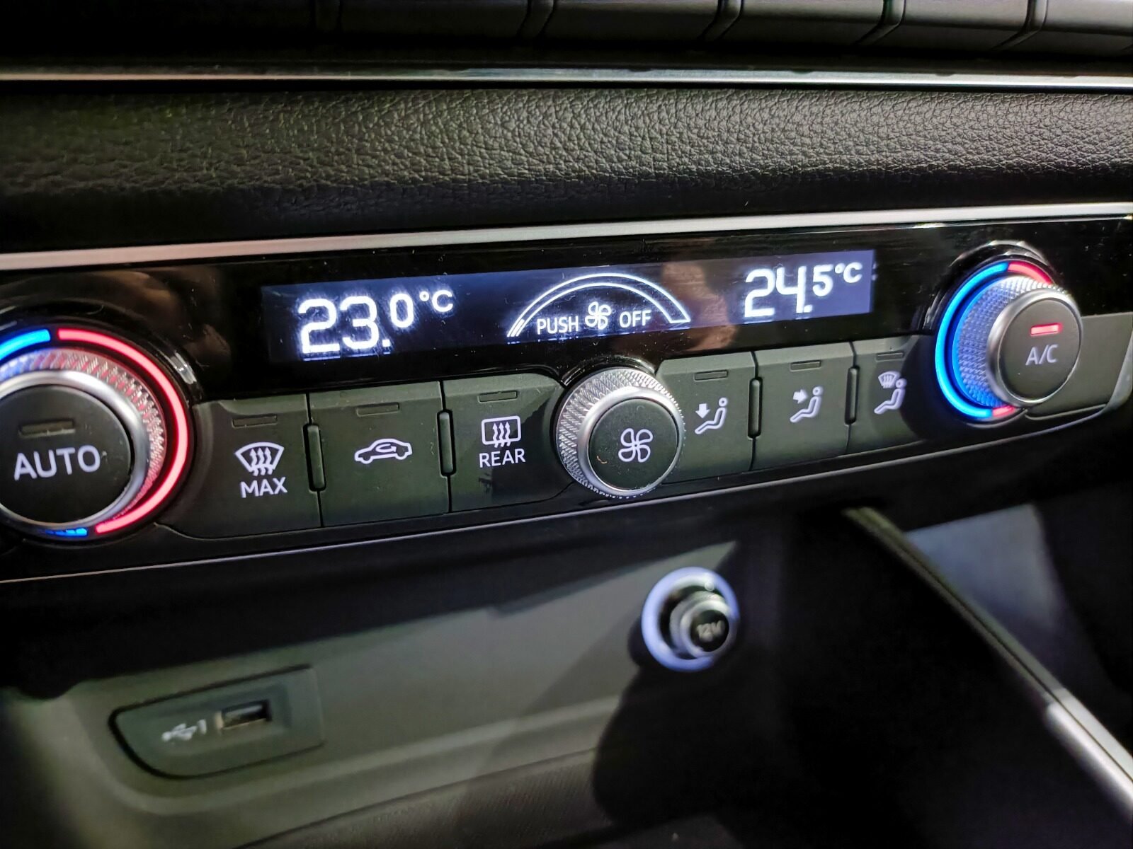 AUDI A3 SPORTBACK DESIGN EDITION 1.6 TDI