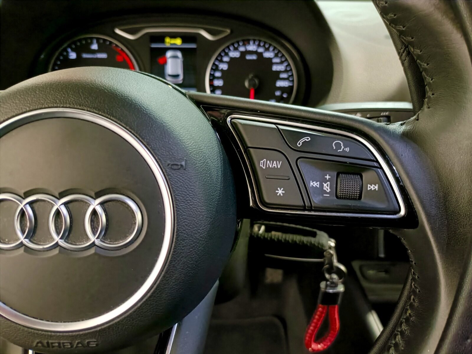 AUDI A3 SPORTBACK DESIGN EDITION 1.6 TDI