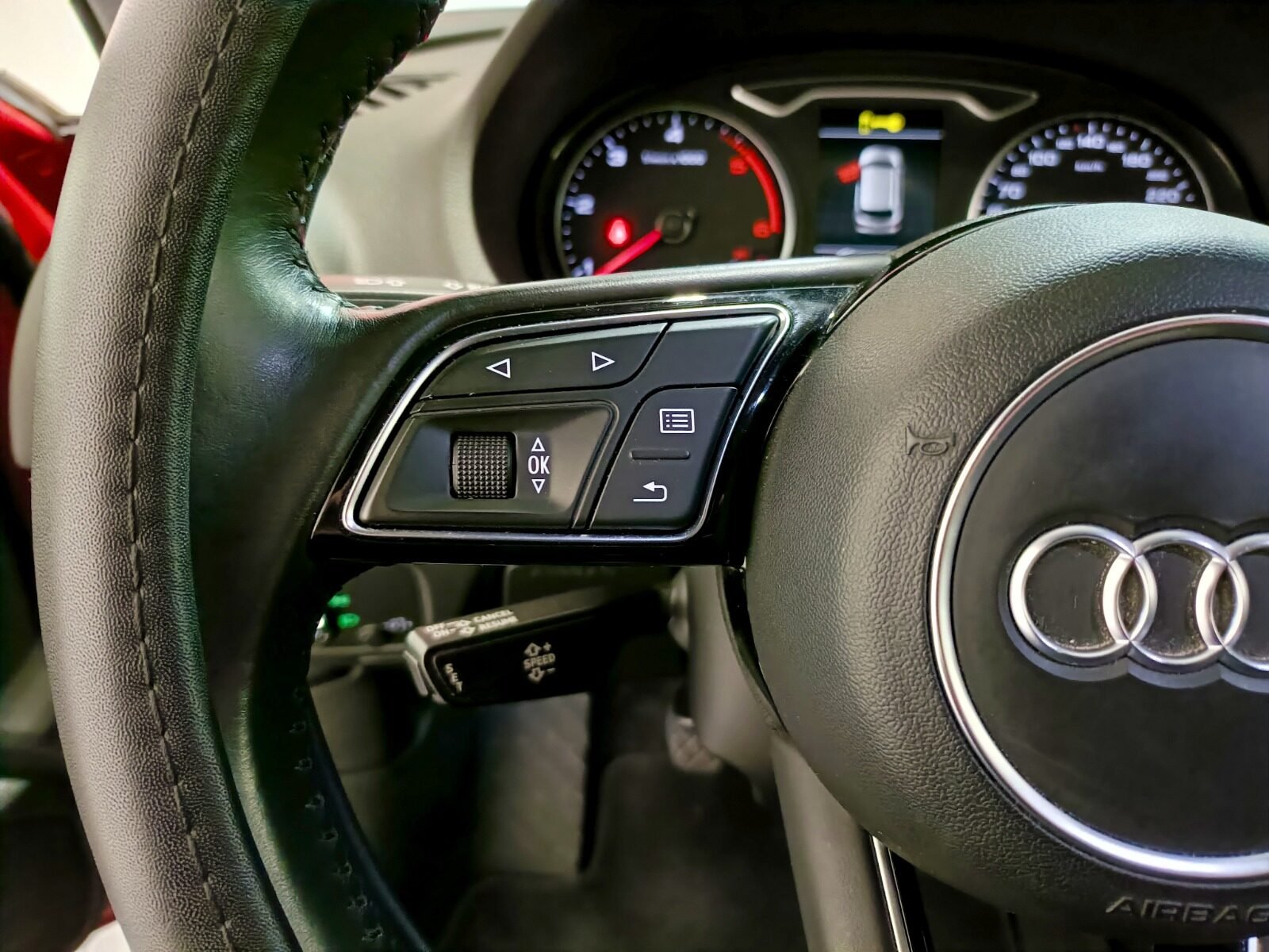 AUDI A3 SPORTBACK DESIGN EDITION 1.6 TDI