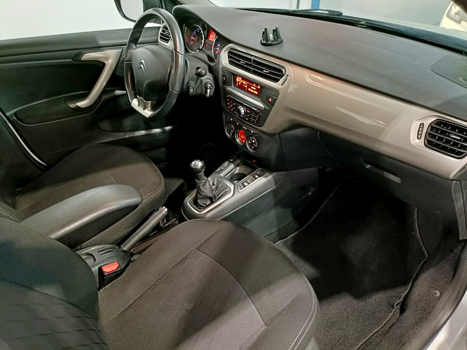 CITROEN 1.2 82 CV FEEL