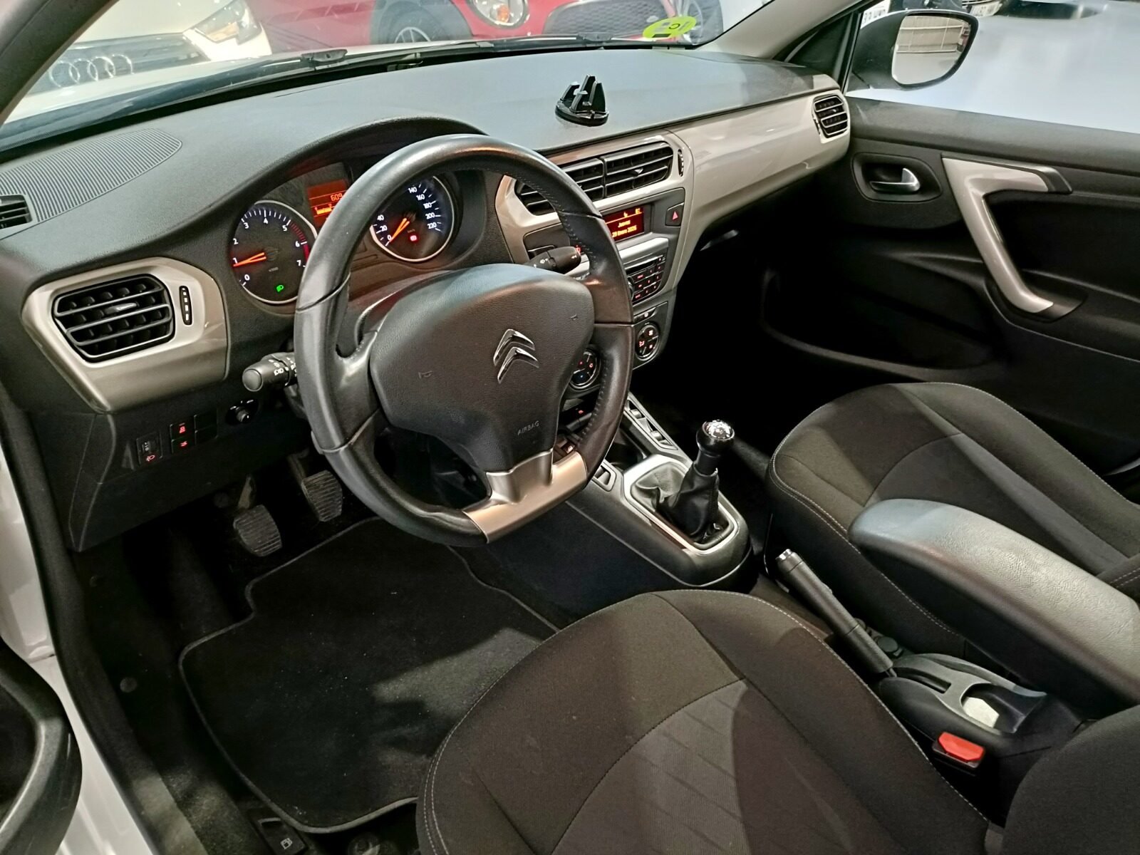 CITROEN 1.2 82 CV FEEL