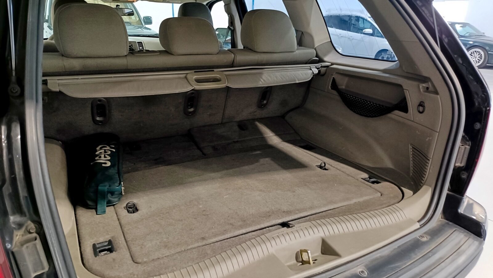 JEEP GRAN CHEROKEE LAREDO 3.0 V6