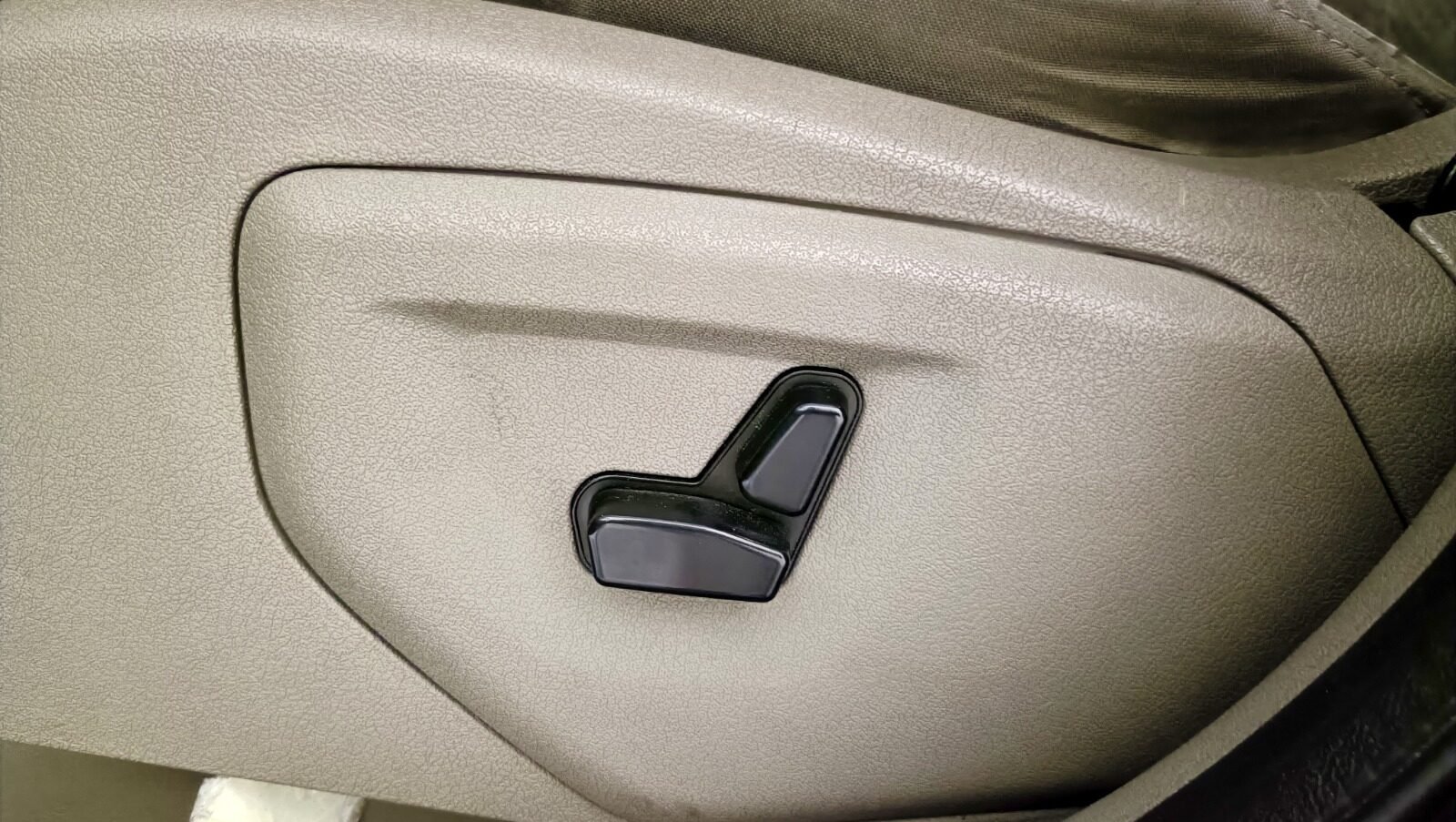 JEEP GRAN CHEROKEE LAREDO 3.0 V6