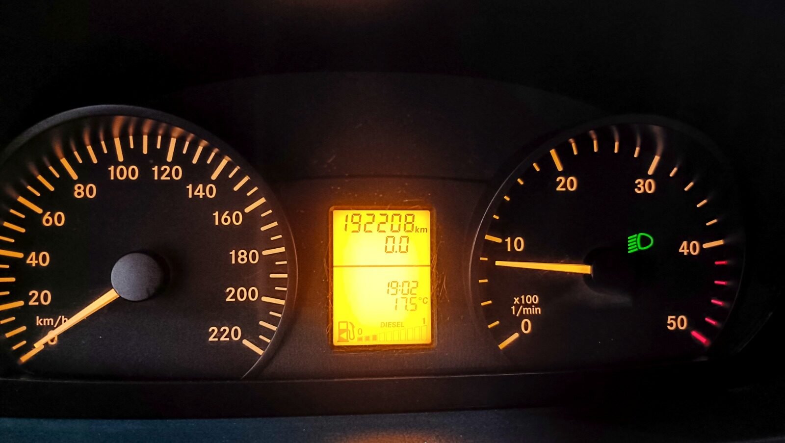 MERCEDES-BENZ VITO 113 CDI COMPACTA 2.2