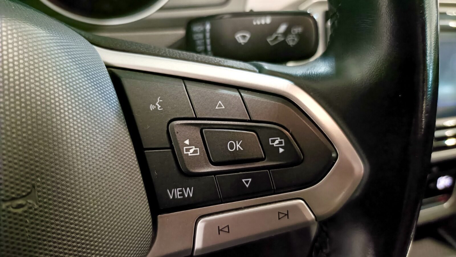 VOLKSWAGEN PASSAT 2.0 BUSINESS 150