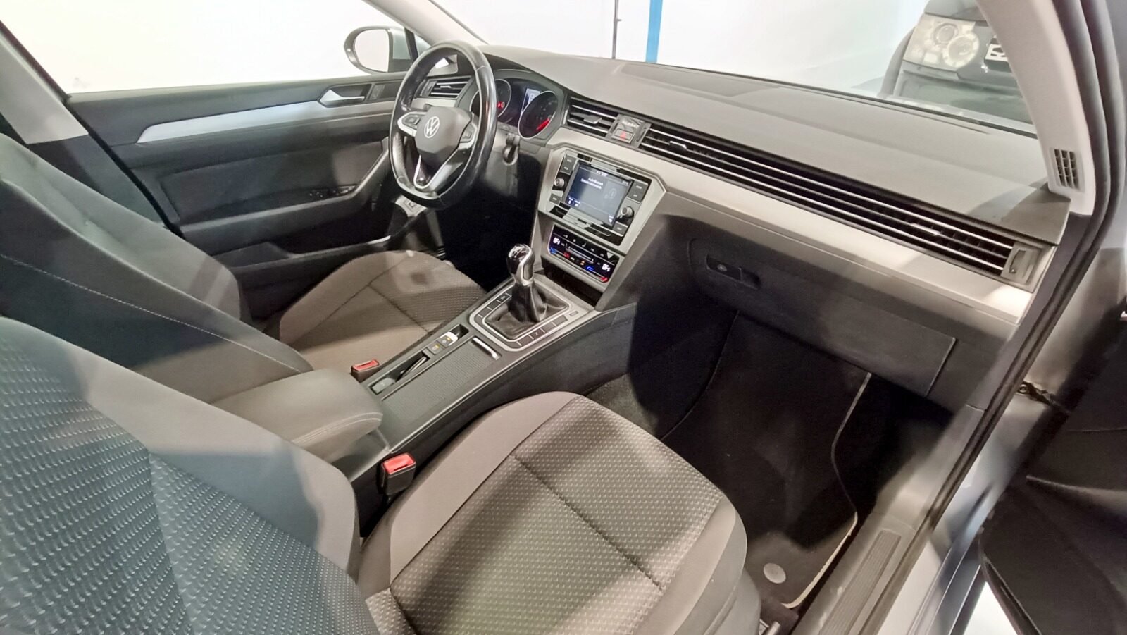 VOLKSWAGEN PASSAT 2.0 BUSINESS 150