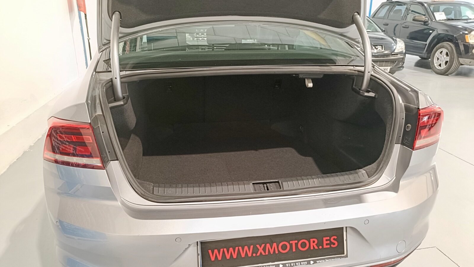 VOLKSWAGEN PASSAT 2.0 BUSINESS 150