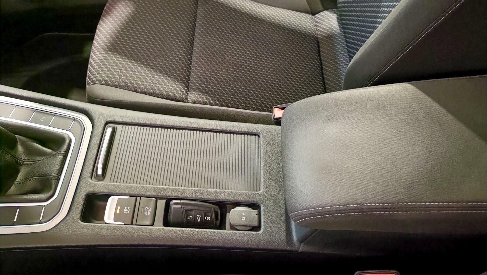 VOLKSWAGEN PASSAT 2.0 BUSINESS 150