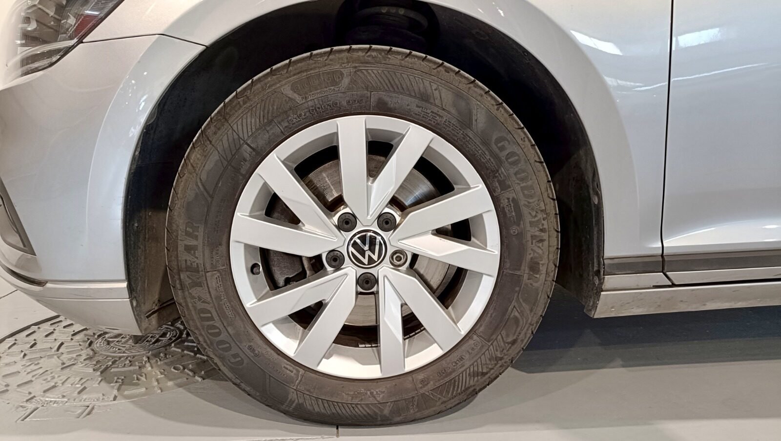 VOLKSWAGEN PASSAT 2.0 BUSINESS 150