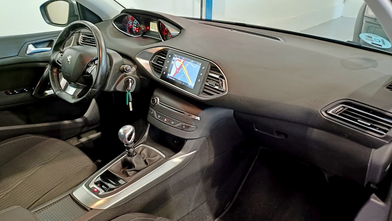PEUGEOT 308 SW ALLURE 2.0 BLUEHDI 150