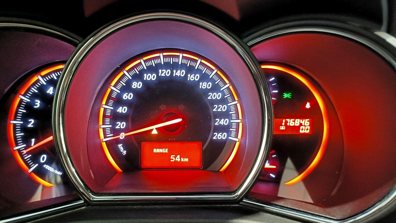 NISSAN 2.5 dCi Tekna Sport Ll 20 AT