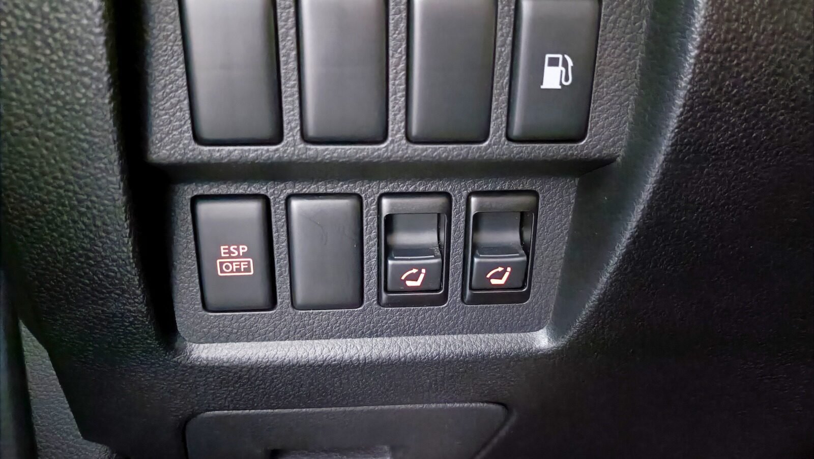 NISSAN 2.5 dCi Tekna Sport Ll 20 AT