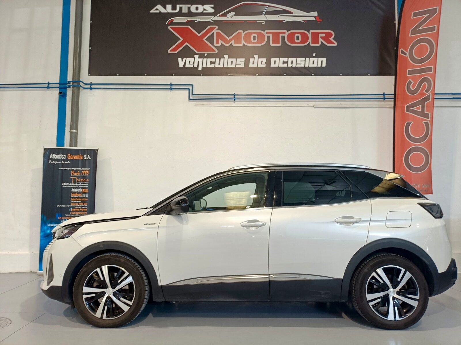 PEUGEOT 3008 Hybrid 225 eEAT8 GT