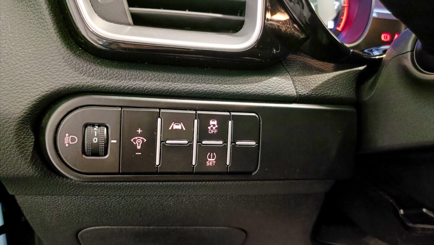 KIA CEED 1.0 TGDI TECH