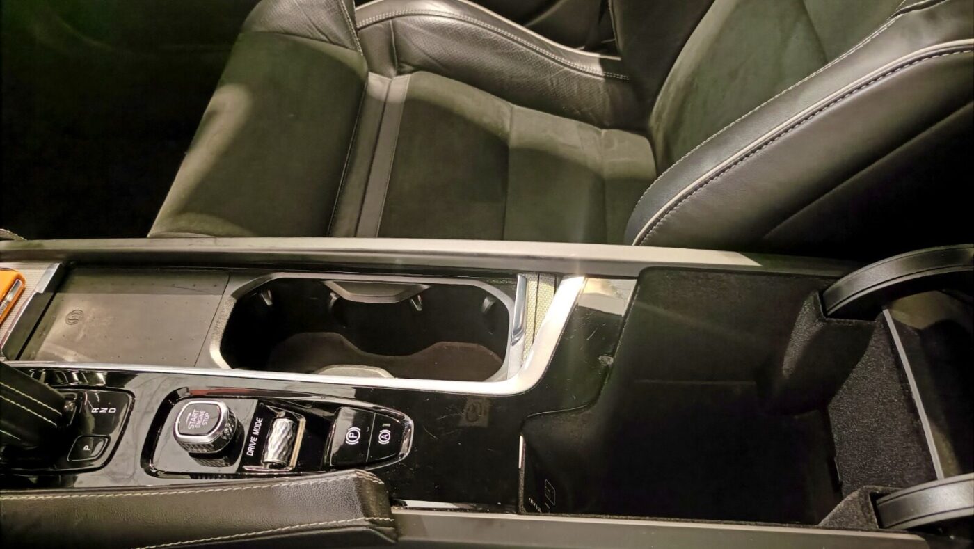 VOLVO V90 RDESIGN AUTO