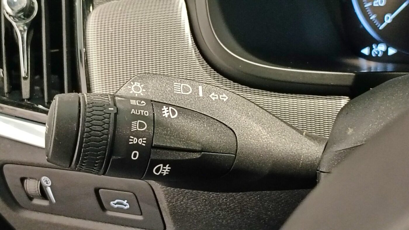 VOLVO V90 RDESIGN AUTO