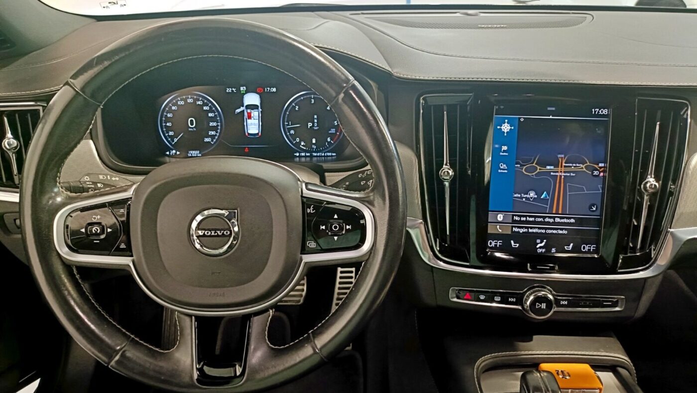 VOLVO V90 RDESIGN AUTO