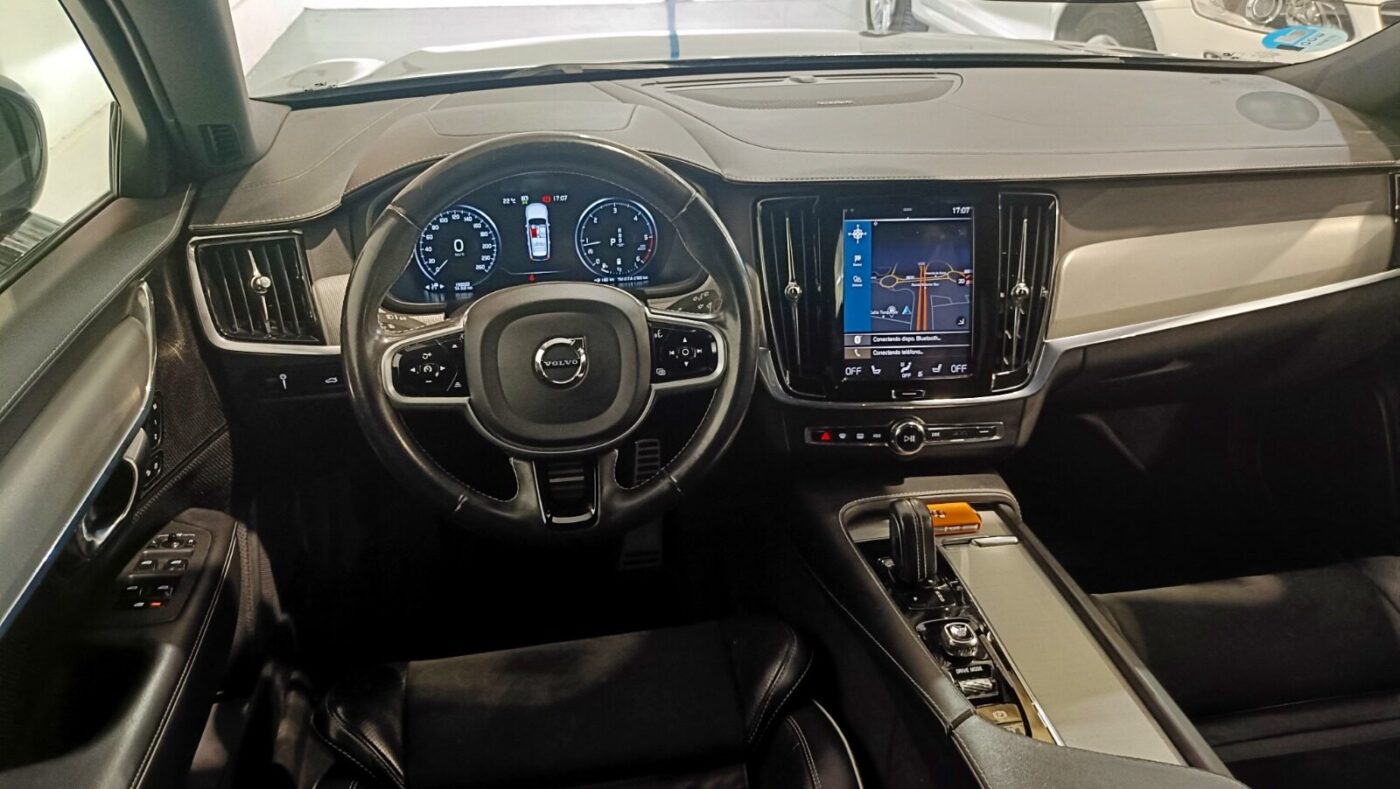 VOLVO V90 RDESIGN AUTO