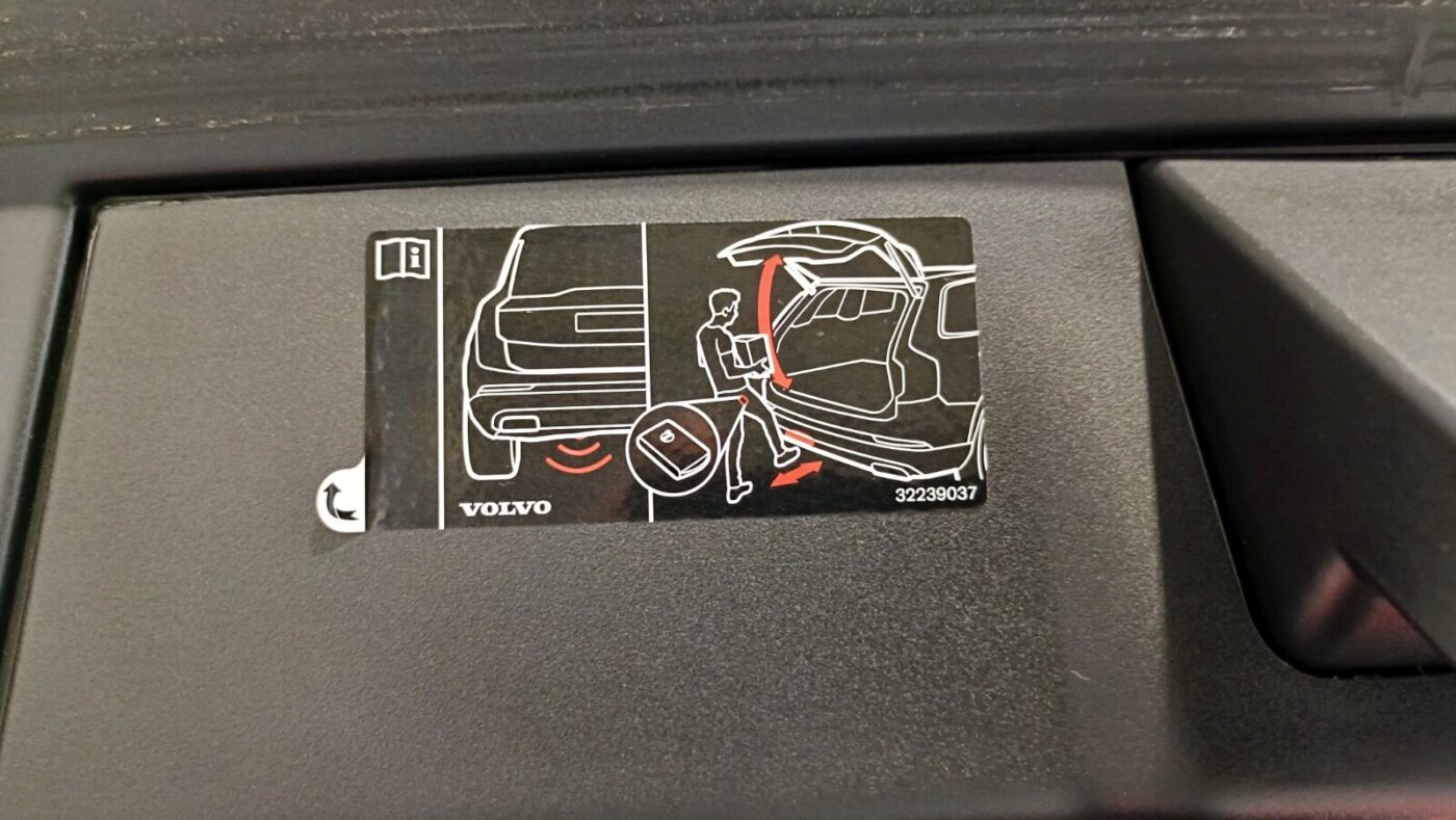 VOLVO V90 RDESIGN AUTO