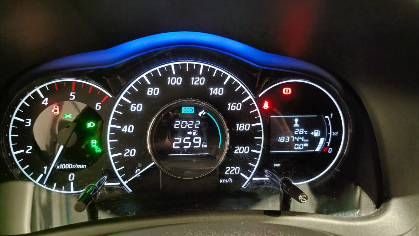 NISSAN NOTE TEKNA PREMIUM 1.5